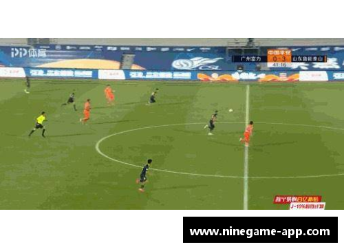 聚焦尤度：揭秘一线足球明星的精彩生涯